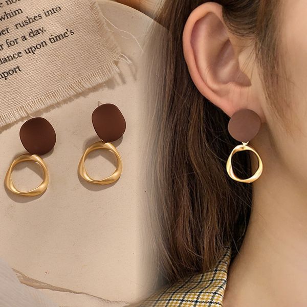women's korean net red trendy circle long and short temperament earrings ear accessories, Silver
women's korean net red trendy circle long and short temperament earrings ear accessories, Silver
