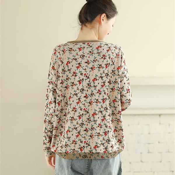 mori girls bottoming floral pullovers v neck knitted pull mujer new style pocket thin spring sweater women clothes y200910, White;black
mori girls bottoming floral pullovers v neck knitted pull mujer new style pocket thin spring sweater women clothes y200910, White;black