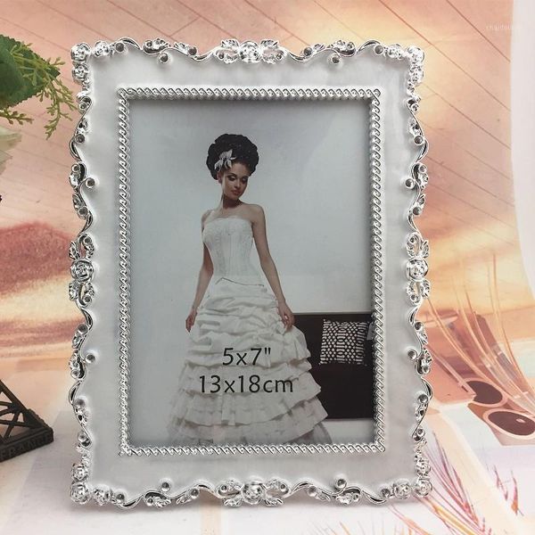 european 6 inches of their wedding p frame 7 inch 10 inch resin table european-style frame wholesale drops of glue1
european 6 inches of their wedding p frame 7 inch 10 inch resin table european-style frame wholesale drops of glue1