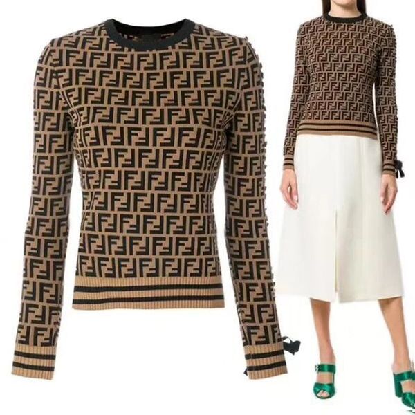 2020 new designer luxury women sweater lady's -neck button long sleeve with butterfly cravat cardigan sweater womans clothes bow jumper, Black;brown
2020 new designer luxury women sweater lady's -neck button long sleeve with butterfly cravat cardigan sweater womans clothes bow jumper, Black;brown