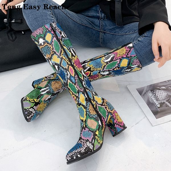 2020 женщины boots колено высокие печати высокие каблуки женская обувь женщины партии танцы насосы основной размер микроволокно кожаные сапо, Black
2020 женщины boots колено высокие печати высокие каблуки женская обувь женщины партии танцы насосы основной размер микроволокно кожаные сапо, Black
