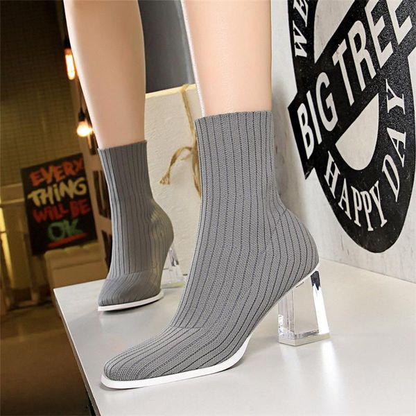 boots women woolen boot 2021 autumn winter fashion crystal heel comfortable pointed set foot non-slip increase height ankle, Black
boots women woolen boot 2021 autumn winter fashion crystal heel comfortable pointed set foot non-slip increase height ankle, Black