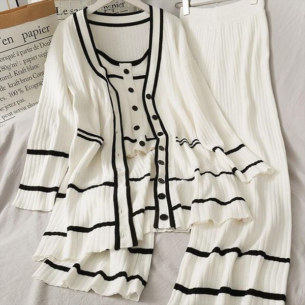 2021 новые трикотажные однобортные верхние o шеи camis натяжные талии широкие брюки ноги мода костюмы полосатый контрастный цвет 3 частей на, Gray
2021 новые трикотажные однобортные верхние o шеи camis натяжные талии широкие брюки ноги мода костюмы полосатый контрастный цвет 3 частей на, Gray