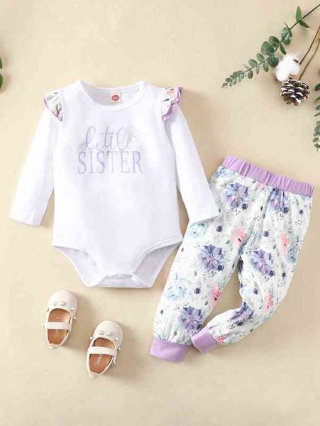 baby 1pc letter graphic ruffle trim bodysuit & 1pc floral print sweatpants she, White
baby 1pc letter graphic ruffle trim bodysuit & 1pc floral print sweatpants she, White