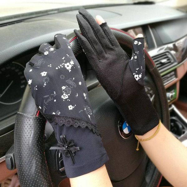 five fingers gloves woman thin summer anti-sun anti-uv silk non-slip driving female fashion printed cute lace fs03, Blue;gray
five fingers gloves woman thin summer anti-sun anti-uv silk non-slip driving female fashion printed cute lace fs03, Blue;gray