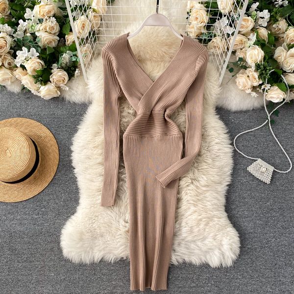 2021 new female mesh gown long elastic waistband sheath in solid autumn knit pencil dress 4ptt, Black;gray
2021 new female mesh gown long elastic waistband sheath in solid autumn knit pencil dress 4ptt, Black;gray