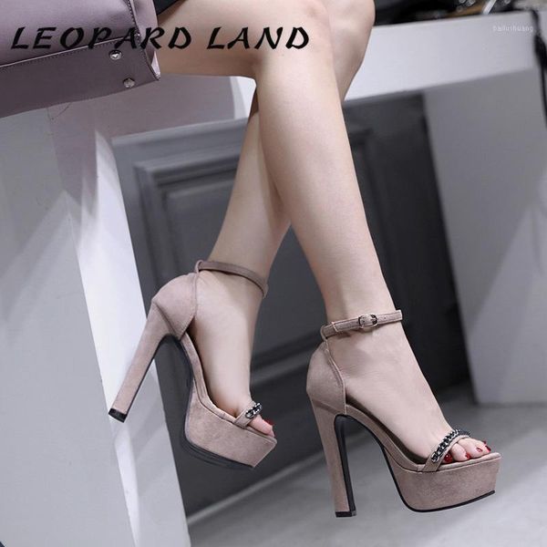 leopard land 2020 summer women's sandals thick high-heeled waterproof platform chain decoration word with open toe sandals cwf1, Black
leopard land 2020 summer women's sandals thick high-heeled waterproof platform chain decoration word with open toe sandals cwf1, Black