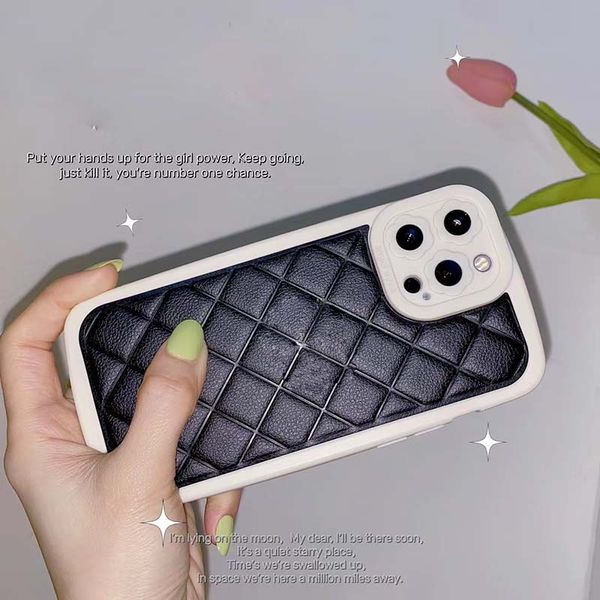 luxury desginers soft leather embossed phone case for iphone 11 13 12 pro max xr x xs 7 8 plus luxury anti-fall camera lens protector cover
luxury desginers soft leather embossed phone case for iphone 11 13 12 pro max xr x xs 7 8 plus luxury anti-fall camera lens protector cover