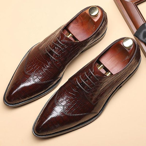 2020 italian man alligator pattern handmade party wedding shoes genuine leather men's pointed toe laces wingtip brogue flats dx172, Black
2020 italian man alligator pattern handmade party wedding shoes genuine leather men's pointed toe laces wingtip brogue flats dx172, Black