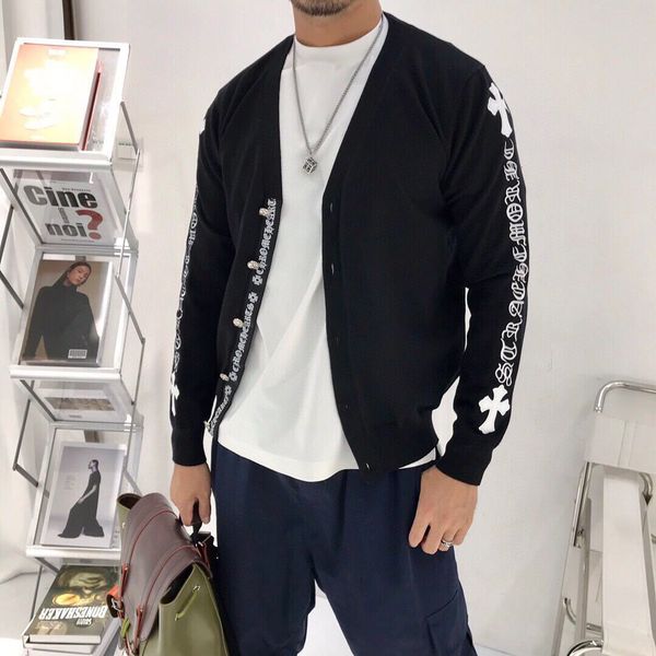 chao brand ch croxin 2020 men's autumn and winter new letter cardigan coat fashion long sleeve sweater, Black
chao brand ch croxin 2020 men's autumn and winter new letter cardigan coat fashion long sleeve sweater, Black