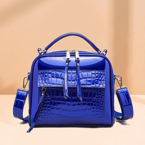 new style 2020 fashion crocodile pattern women's handbag bright leather small bag messenger bag
new style 2020 fashion crocodile pattern women's handbag bright leather small bag messenger bag