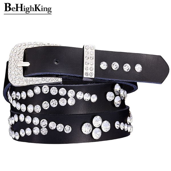 fashion genuine leather rhinestone belts women quality shining silver pin buckle belt female narrow jeans girdle width 2.3 cm y200501, Black;brown
fashion genuine leather rhinestone belts women quality shining silver pin buckle belt female narrow jeans girdle width 2.3 cm y200501, Black;brown