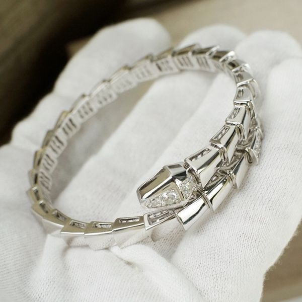 buigari bangle diamants 18k gold plated factory direct s jewelry classic style bangle diamonds bracelets designer 2605663, Black
buigari bangle diamants 18k gold plated factory direct s jewelry classic style bangle diamonds bracelets designer 2605663, Black