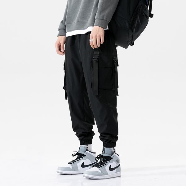 2020 new hip-hop jogger black harem overalls multi-pocket ribbon sportswear streetwear men's casual pants
2020 new hip-hop jogger black harem overalls multi-pocket ribbon sportswear streetwear men's casual pants