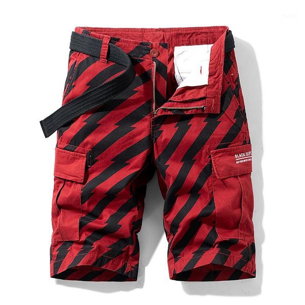 2020 men summer fashion cargo shorts male striped cotton cargo shorts mens casual loose fit multi pockets work1, White;black 
2020 men summer fashion cargo shorts male striped cotton cargo shorts mens casual loose fit multi pockets work1, White;black