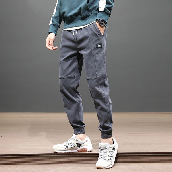 2021 new fashion streetwear jeans autumn newly casual cargo men harem trousers vintage spliced designer hip hop joggers pants vrfl, Blue
2021 new fashion streetwear jeans autumn newly casual cargo men harem trousers vintage spliced designer hip hop joggers pants vrfl, Blue