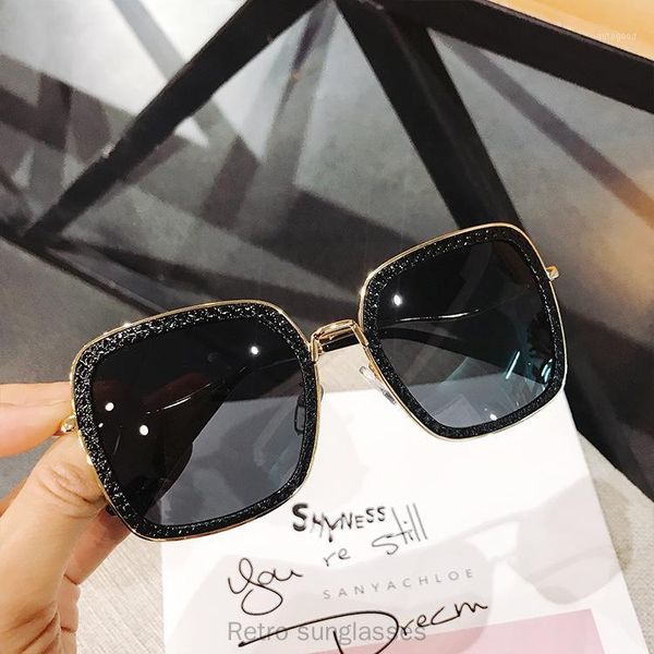 sunglasses style brand design square women female fashion ladies outdoor diamond sun glasses shades with box fml1, White;black
sunglasses style brand design square women female fashion ladies outdoor diamond sun glasses shades with box fml1, White;black