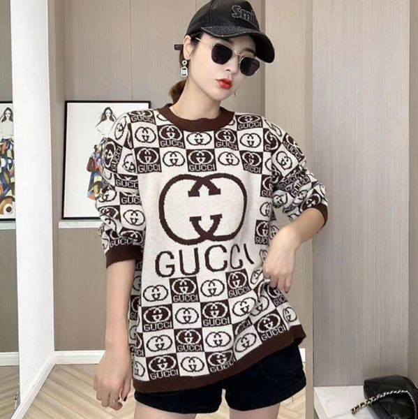 2020 autumn/winter knitting large size woollen sweater whole body printing logo letters black and white jacquard pulsets ing, White;black
2020 autumn/winter knitting large size woollen sweater whole body printing logo letters black and white jacquard pulsets ing, White;black