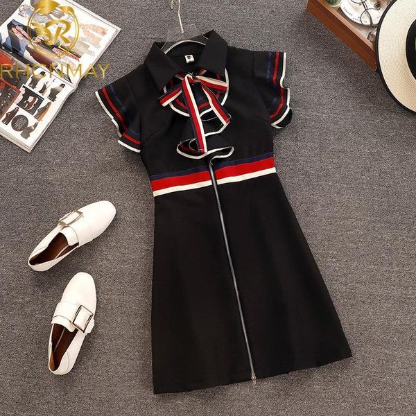 new 2020 summer runway designer women retro butterfly sleeveless bow tie collar ruffles weave striped zipper up mini dress, Black;gray
new 2020 summer runway designer women retro butterfly sleeveless bow tie collar ruffles weave striped zipper up mini dress, Black;gray