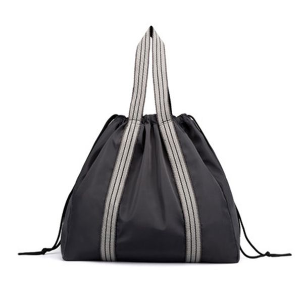 nylon yoga mat bag fitness bag outdoor sports travel of sport sports shoulder drawstring gymtas women's
nylon yoga mat bag fitness bag outdoor sports travel of sport sports shoulder drawstring gymtas women's