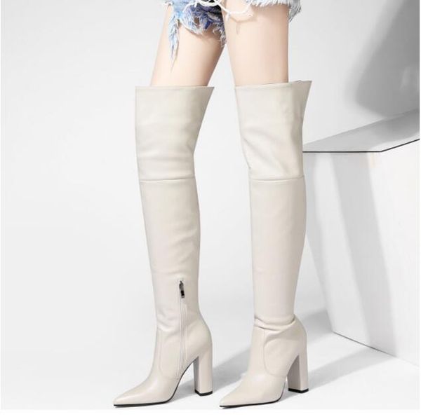 2021 pointed thick heel high heel knee boots european and american pointed toe side zipper plus size women's boots, Black
2021 pointed thick heel high heel knee boots european and american pointed toe side zipper plus size women's boots, Black