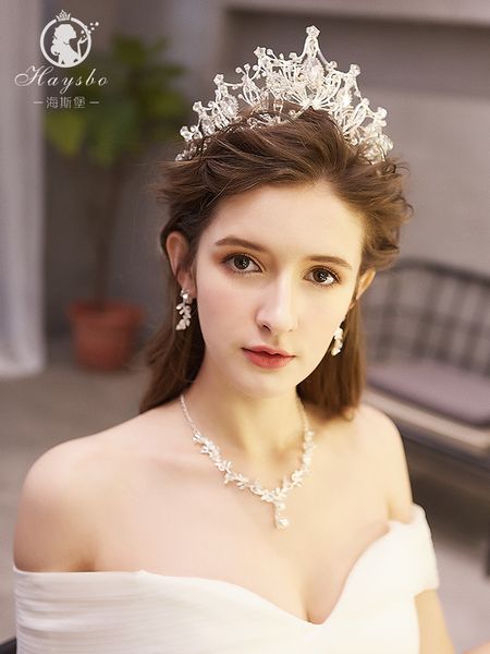 crown headdress bridal hair three piece set 2020 new atmosphere super fairy princess wedding dress accessories, Silver
crown headdress bridal hair three piece set 2020 new atmosphere super fairy princess wedding dress accessories, Silver