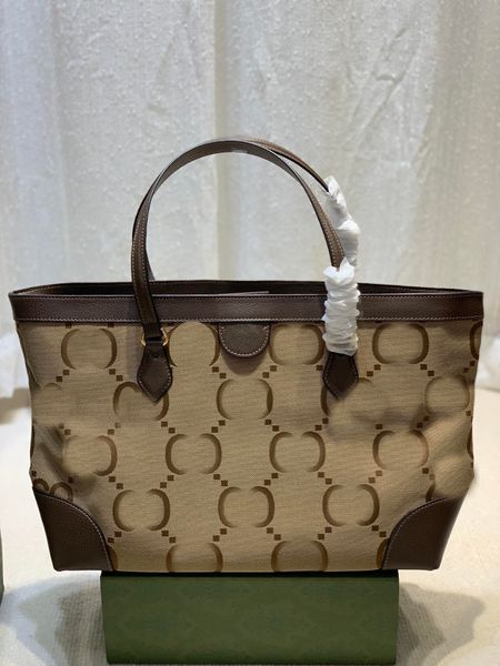 fashions men's women's bag product series show style wholesale shoulder bags bag handmade luxurious luxurious handbag
fashions men's women's bag product series show style wholesale shoulder bags bag handmade luxurious luxurious handbag