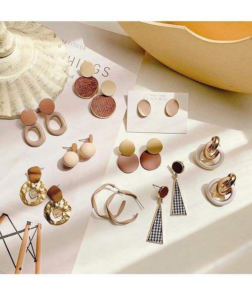 dangle & chandelier autumn winter brown earrings fashion sweet lovely vintage houndstooth metal baking paint jewelry women pendientes, Silver
dangle & chandelier autumn winter brown earrings fashion sweet lovely vintage houndstooth metal baking paint jewelry women pendientes, Silver