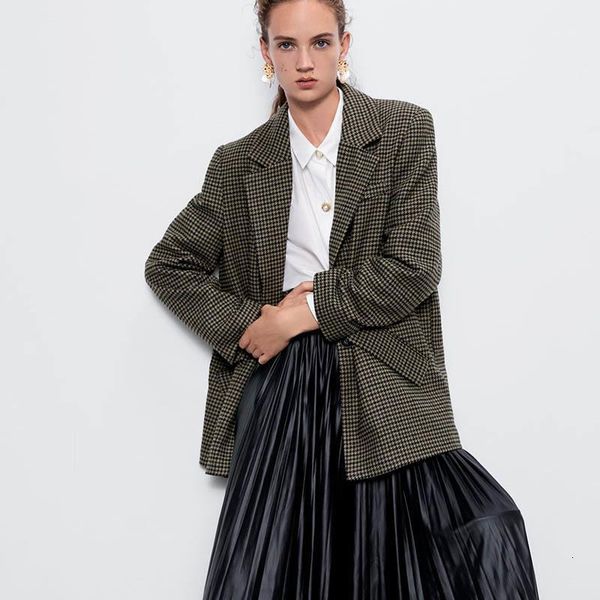 women woolen coat autumn winter brand loose plaid medium long casual blazer streetwear single button lapel suit jacket female1, White;black
women woolen coat autumn winter brand loose plaid medium long casual blazer streetwear single button lapel suit jacket female1, White;black