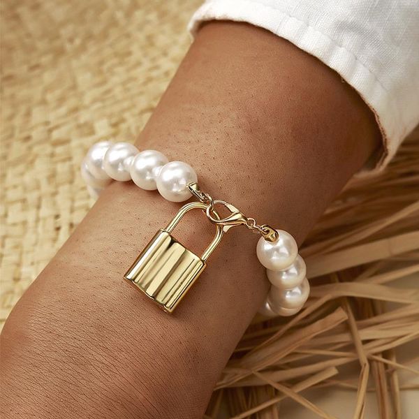 beaded, strands trendy baroque natural freshwater pearl fashion gold color lock pendant and simple bracelet white jewelry gift, Black
beaded, strands trendy baroque natural freshwater pearl fashion gold color lock pendant and simple bracelet white jewelry gift, Black