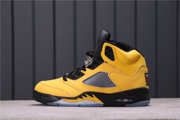 high version jumpman 5 sp michigan basketball shoes womens mens fashion trainers new designer sneakers ship with box
high version jumpman 5 sp michigan basketball shoes womens mens fashion trainers new designer sneakers ship with box
