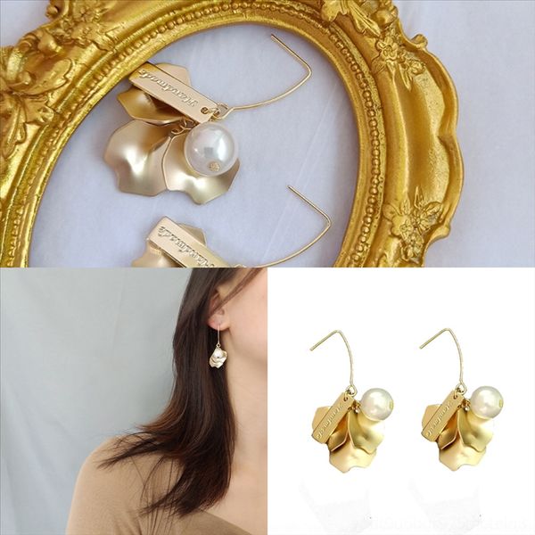 qxp4 fashion selling natural crystal plated gold earring rose gold silver plated with for oris earrings woman earrings, Golden
qxp4 fashion selling natural crystal plated gold earring rose gold silver plated with for oris earrings woman earrings, Golden