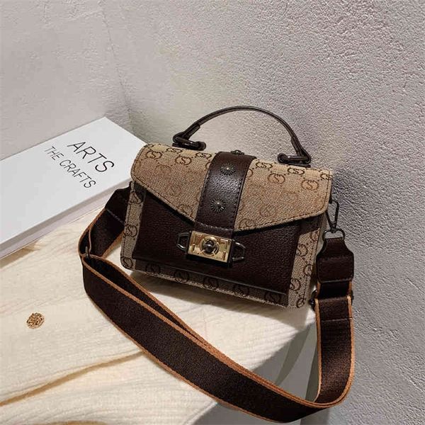 sale 90% off literary trend small square bag portable women's new letter minority single shoulder bag messenger
sale 90% off literary trend small square bag portable women's new letter minority single shoulder bag messenger