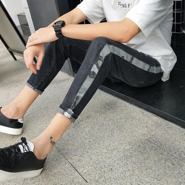 2018 spring new hole to do the old floral cowboy short paragraph men's skirt young students wild personality fashion clothing1, Blue
2018 spring new hole to do the old floral cowboy short paragraph men's skirt young students wild personality fashion clothing1, Blue