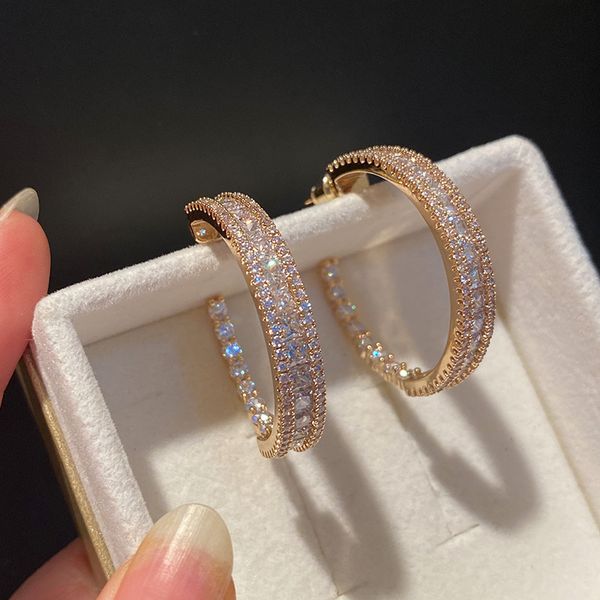 luxury designer womens earrings large circle ear stud 925 silver needle ear ring zirconia diamond lady earring elegant fashion girl letter c, Golden;silver
luxury designer womens earrings large circle ear stud 925 silver needle ear ring zirconia diamond lady earring elegant fashion girl letter c, Golden;silver