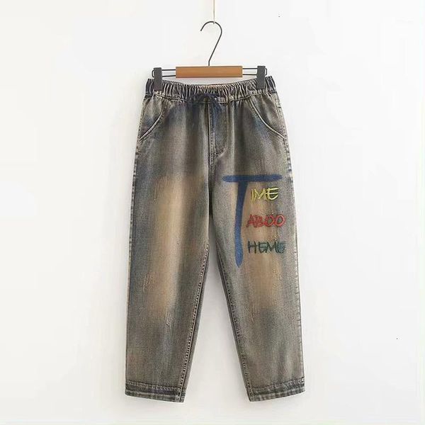 plus size women jeans letter board work vintage denim broek1, Blue
plus size women jeans letter board work vintage denim broek1, Blue