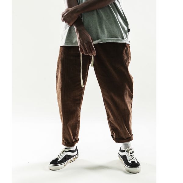 2020 men casual corduroy jogger pants men loose fit pocket corduroy overalls casual pants solid color sweatpants trousers lj201007, Black
2020 men casual corduroy jogger pants men loose fit pocket corduroy overalls casual pants solid color sweatpants trousers lj201007, Black