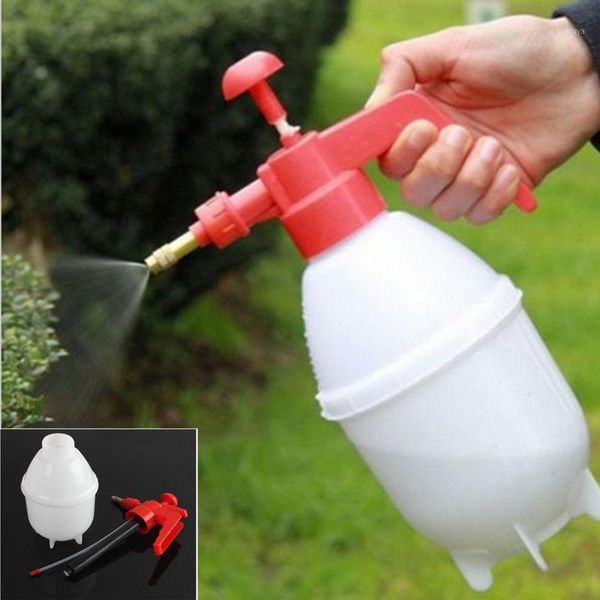 car cleaning tools portable 800 ml sprayer pressure garden spray bottle handheld sprayer1
car cleaning tools portable 800 ml sprayer pressure garden spray bottle handheld sprayer1