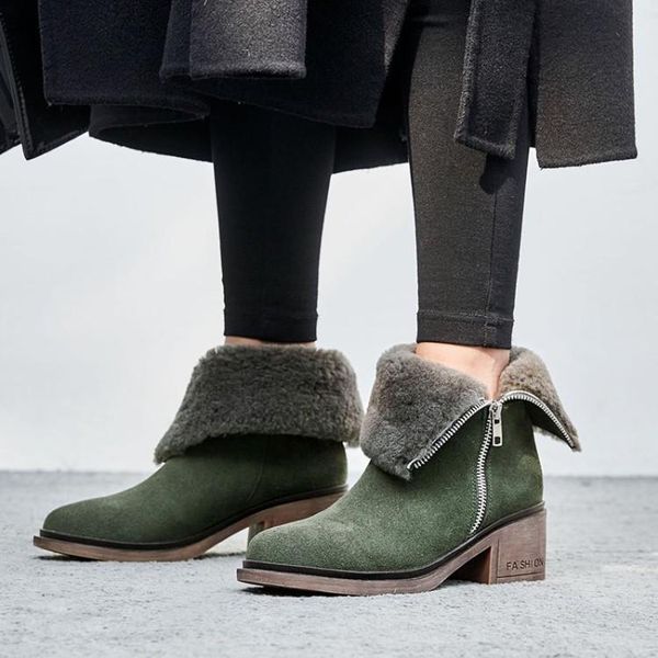 pxelena luxury shearling snow boots women square chunky med heels zipper cow suede wool thick fur warm winter ankle boots 2020, Black
pxelena luxury shearling snow boots women square chunky med heels zipper cow suede wool thick fur warm winter ankle boots 2020, Black