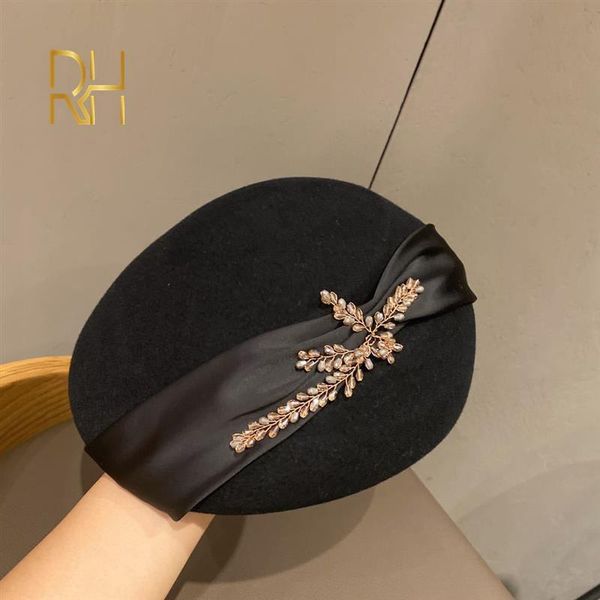 luxury diamond decoration beret hat for women french designer baret cap with pearls ribbon painter octagonal hats, Blue;gray
luxury diamond decoration beret hat for women french designer baret cap with pearls ribbon painter octagonal hats, Blue;gray