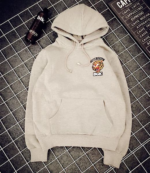 fashion hoodies women pullover long sleeve tiger red embroidery men tracksuit sweater coat casual high grade sportswear, White;black
fashion hoodies women pullover long sleeve tiger red embroidery men tracksuit sweater coat casual high grade sportswear, White;black