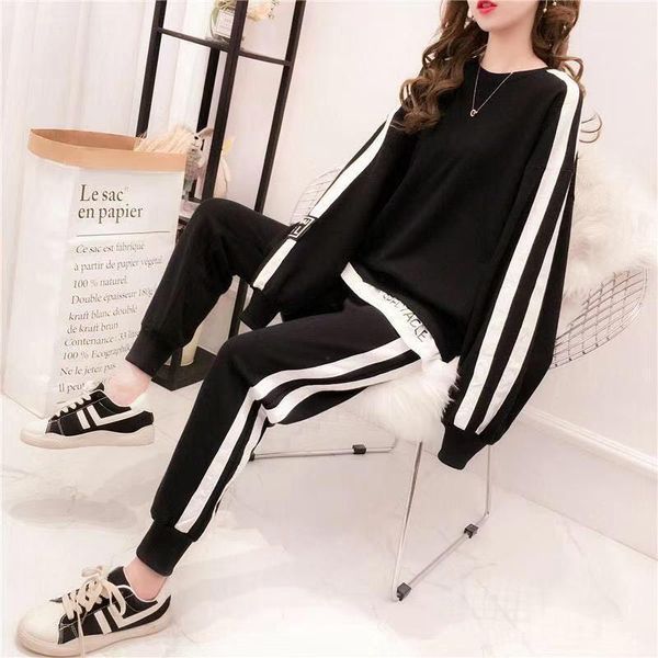 women's plus size summer long-sleeved t-shirt sports casual shorts two-piece suit loose suit ladies sportswear two-piece1, White
women's plus size summer long-sleeved t-shirt sports casual shorts two-piece suit loose suit ladies sportswear two-piece1, White