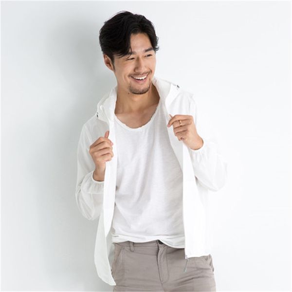 2021 new solar protection ultra-thin korean breathable male summer clothes man's jacket hombre kj465 jzx0, Black;brown
2021 new solar protection ultra-thin korean breathable male summer clothes man's jacket hombre kj465 jzx0, Black;brown
