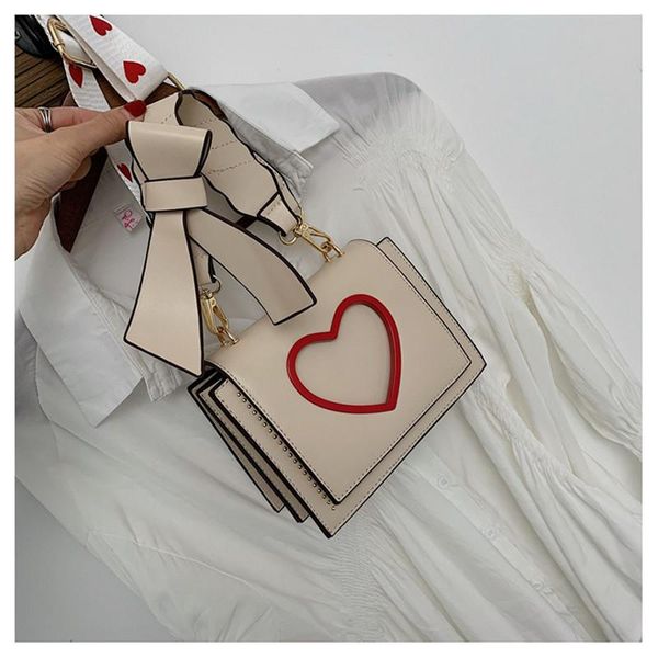 new 2020 fashion leather handbag women heart-shaped wild strap shoulder bag with bow handle printing crossbody square bags pink
new 2020 fashion leather handbag women heart-shaped wild strap shoulder bag with bow handle printing crossbody square bags pink