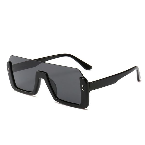 2021 new luxury designer sunglasses summer beach shades eyewear for men and women vintage glasses gafas de sol mujer 1606kayi hert, White;black
2021 new luxury designer sunglasses summer beach shades eyewear for men and women vintage glasses gafas de sol mujer 1606kayi hert, White;black