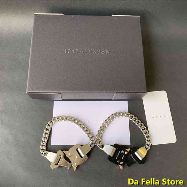 alyx river link bracelets men women titanium stainless steel 1017 9sm bracelet metal buckle made in austria, Golden;silver
alyx river link bracelets men women titanium stainless steel 1017 9sm bracelet metal buckle made in austria, Golden;silver