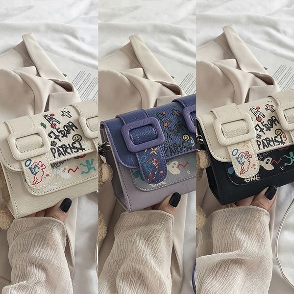raduc 2020 flip new graffiti small square small square sale women's online popular bear bag cute fashion messenger fashion shoulder bag
raduc 2020 flip new graffiti small square small square sale women's online popular bear bag cute fashion messenger fashion shoulder bag