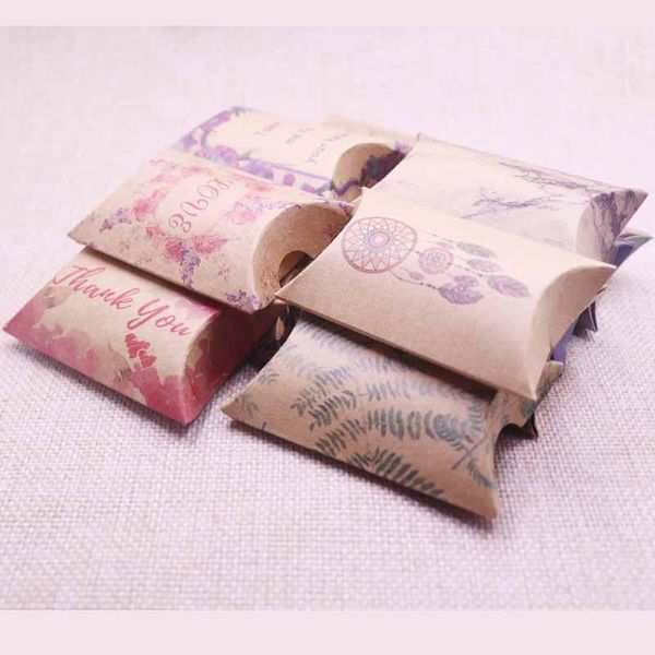 50pcs diy design pillow box paperboard retro style candy packing ring display letter thank you love picture 8x5.5x2cm box wmtmzw
50pcs diy design pillow box paperboard retro style candy packing ring display letter thank you love picture 8x5.5x2cm box wmtmzw