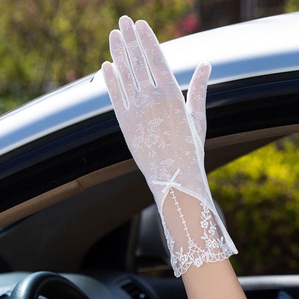 spring summer female uv sunscreen short sun touch screen fashion women thin ice silk lace pearl driving gloves 05cd, Blue;gray
spring summer female uv sunscreen short sun touch screen fashion women thin ice silk lace pearl driving gloves 05cd, Blue;gray