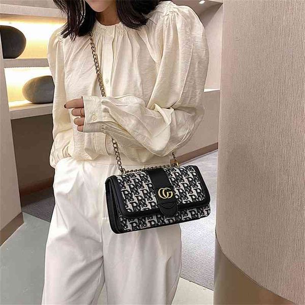 bag female fashion canvas small square bag versatile net red chain single shoulder cross arm printing 60% off wholesale sales
bag female fashion canvas small square bag versatile net red chain single shoulder cross arm printing 60% off wholesale sales